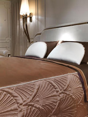 The Luxe Lounger