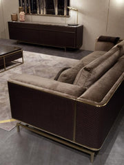 Strato Lounge