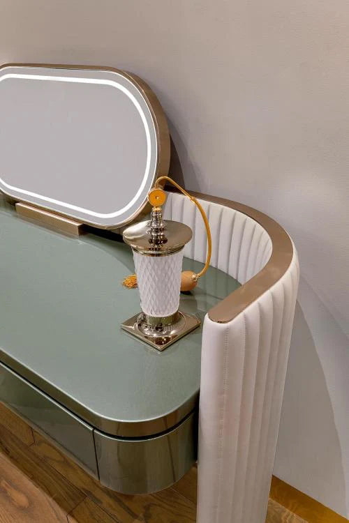 The Lora Vanity