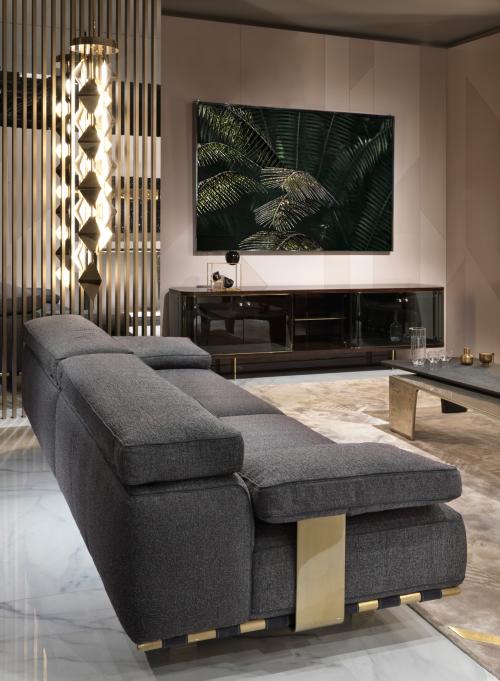 La Chaise Royale