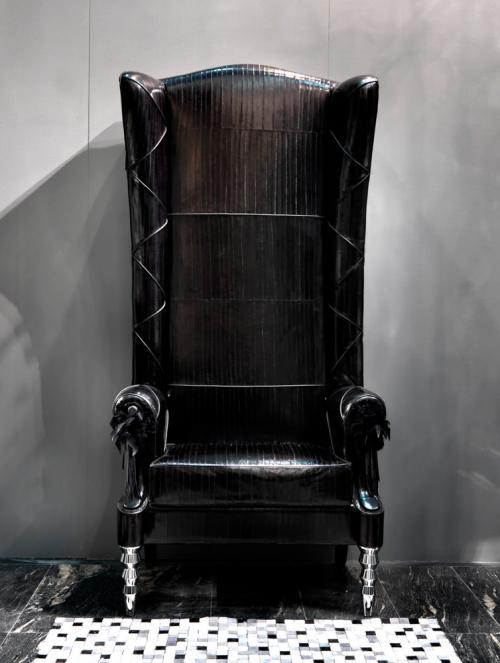 GoldAura Elite High-Back Bench