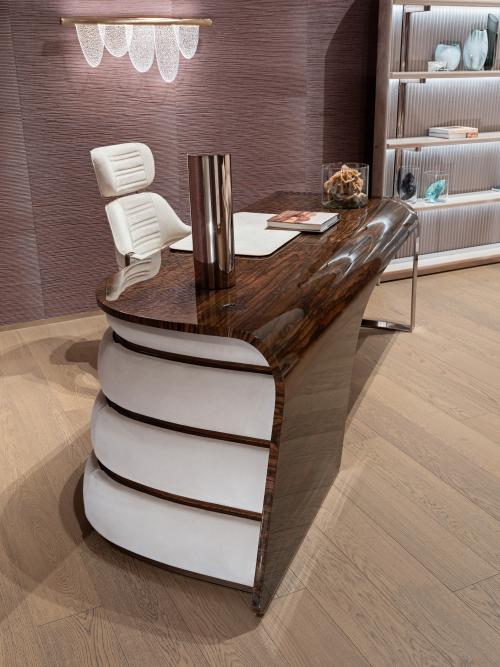 ARRAKIS WRITING DESK