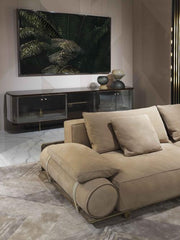 Regalien Roll Sofa
