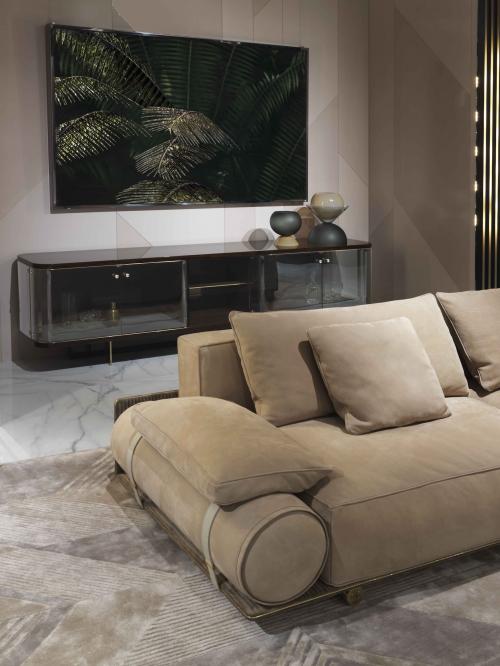 Regalien Roll Sofa