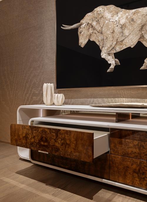 EMBRACE RADICA CHEST OF DRAWERS