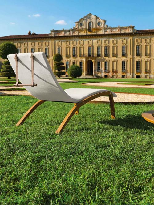 Soleil Luxe Lounger